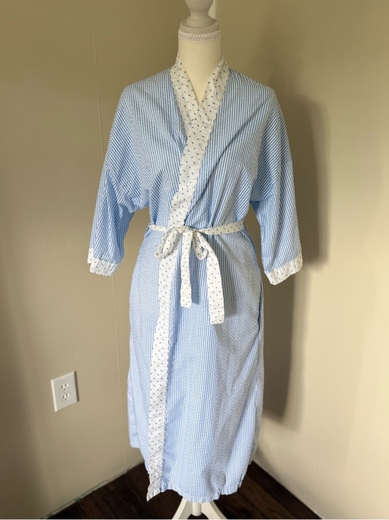 Secret Treasures Other - Vintage Cottagecore Robe Light Blue Floral Cotton Blend Floral Blueberries